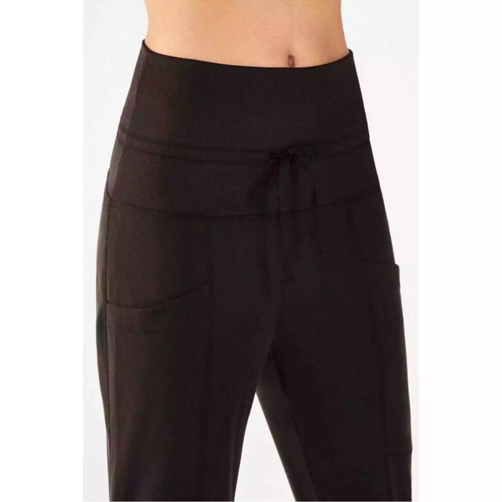Fabletics “Maj Tricot Pocket Pant” XS/4